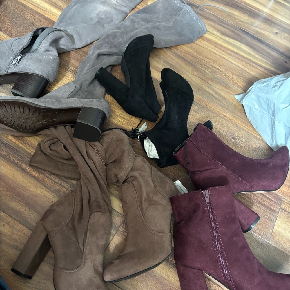 Bundle boots. Size 7